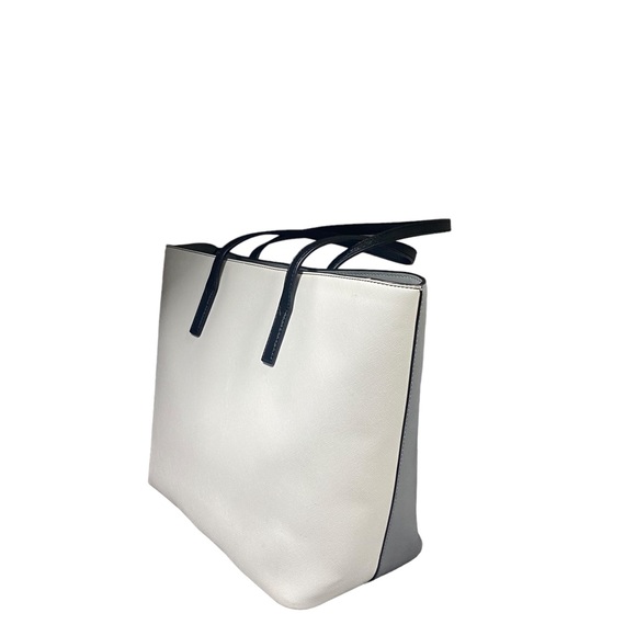 Marc Jacobs XL Tote Bag: Grey & White leather w/ black straps - Picture 2 of 4